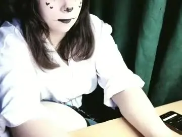 Kattyysummer  live sex cam