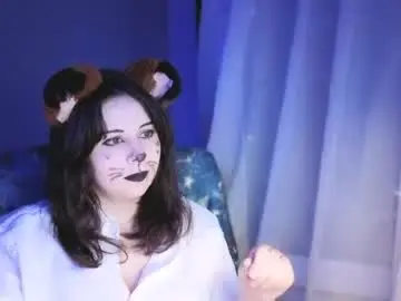 Kattyysummer  live sex cam