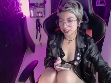 Lunarichy  live sex cam