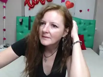 Meganpirs  live sex cam