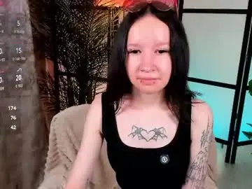 Mi_mi_mia  live sex cam