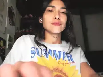 Mulan_o  live sex cam