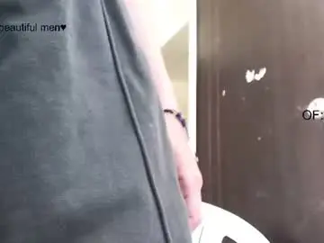 Mulan_o  live sex cam