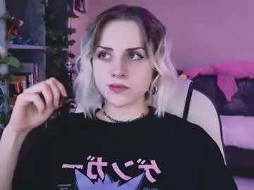 Nanitamoore  live sex cam