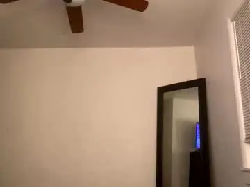 Sensuallocbabe  live sex cam