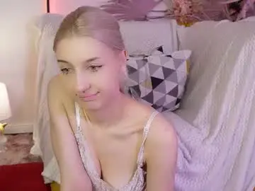 Statickittenn  live sex cam