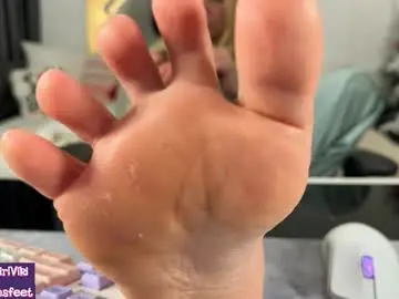 Strupedsunicorns  live sex cam