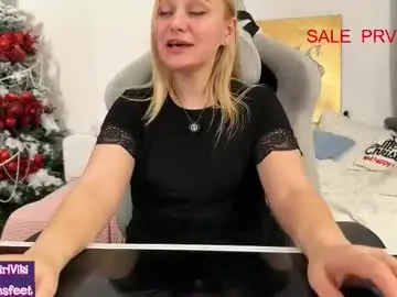 Strupedsunicorns  live sex cam