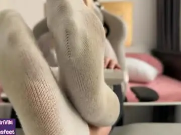 Strupedsunicorns  live sex cam