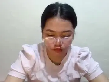 Sweet_mae28xx  live sex cam