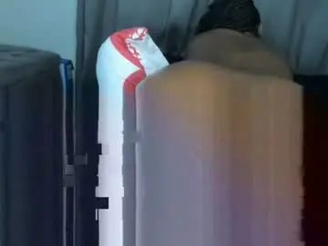 Tara9hippo  live sex cam