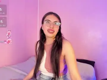 Valk_diaz  live sex cam