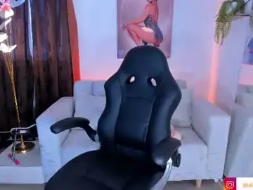 Alessaromero  live sex cam