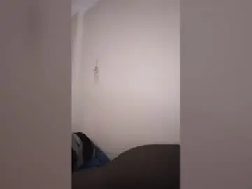 Awoobles7  live sex cam