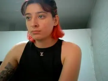 Bella_thorne1999  live sex cam