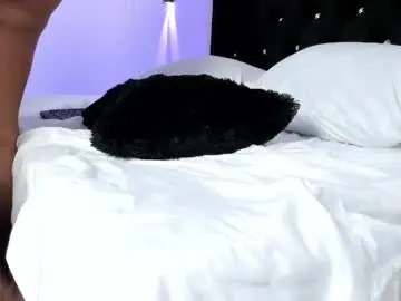 Chloe_joness1_  live sex cam