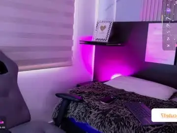 Cute_blair_69  live sex cam
