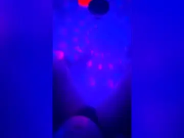 Feetlovermakeingmoney  live sex cam