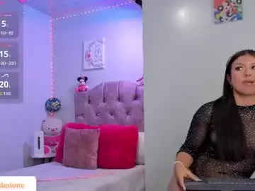 Fernandahils  live sex cam