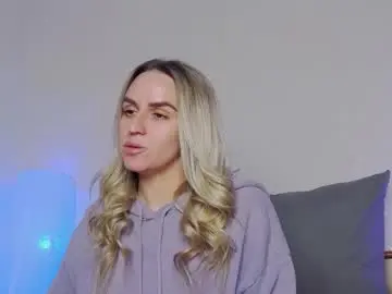 Foxy_kimmi  live sex cam