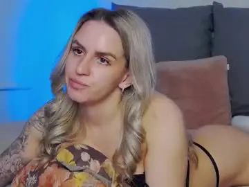 Foxy_kimmi  live sex cam