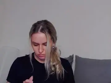 Foxy_kimmi  live sex cam