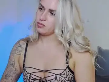 Foxy_kimmi  live sex cam