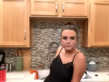 Honeydrippinbunny  live sex cam
