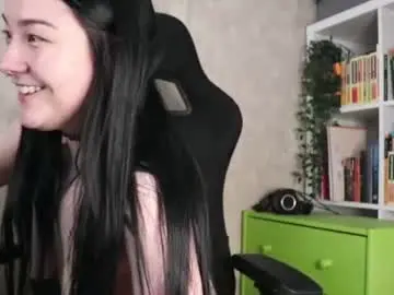 Lazynut  live sex cam