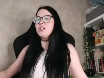 Lazynut  live sex cam