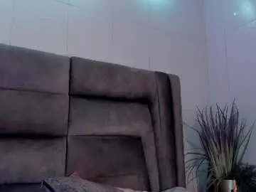Lily_monroee_  live sex cam