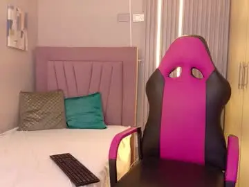 Sarabloom1  live sex cam