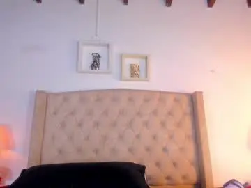 Allisson_m  live sex cam