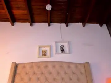 Allisson_m  live sex cam