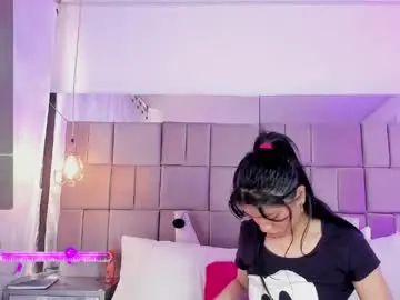 Andrea_carocaro  live sex cam