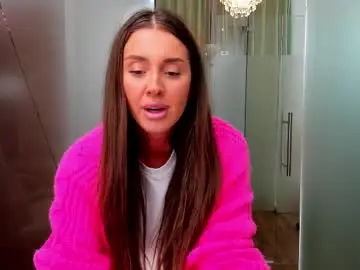 Anyarayne  live sex cam