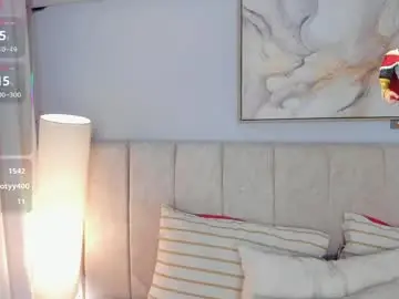 Atena_cuteee  live sex cam