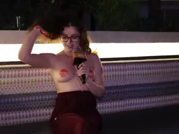 Cb15  live sex cam