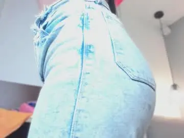 Cloehap  live sex cam