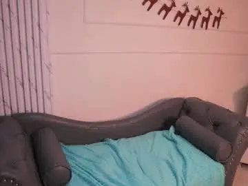 Erica_adams_  live sex cam