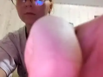 Henrietteduchesne  live sex cam