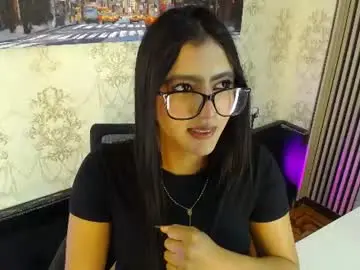 Holly_watson_  live sex cam