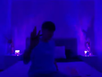 Jessyadoryx  live sex cam
