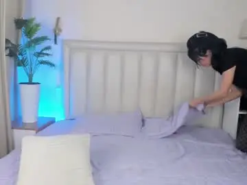 Li_baby  live sex cam