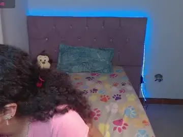Littlelion18  live sex cam
