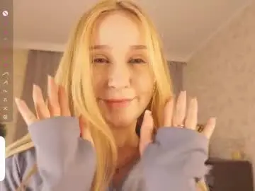 Maybellebyone  live sex cam