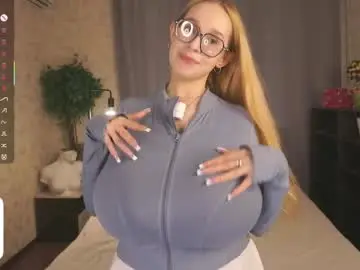 Maybellebyone  live sex cam