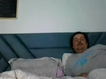 Morenitababy  live sex cam