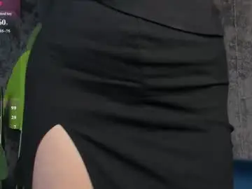 Nelly_may  live sex cam
