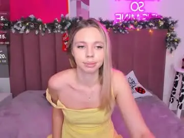 Tessaadorable  live sex cam